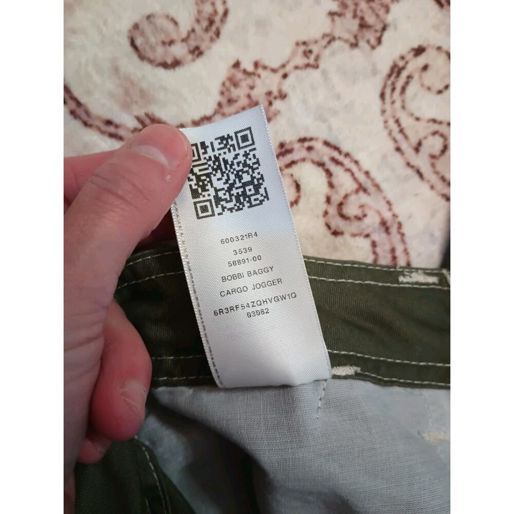 True Religion Bobbi Baggy Cargo Joggers Womens 26 Green Streetwear Utility - Picture 8 of 12